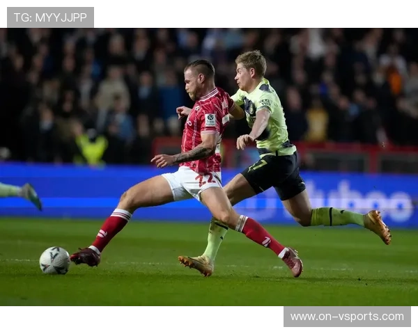 福登双响引领曼城进攻，伊蒂哈德球场欢呼不断