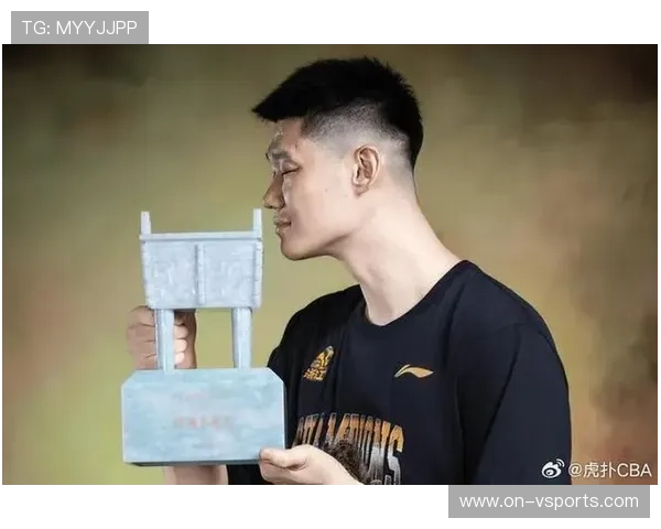 胡金秋第九次当选月最佳本土球员,率广厦9胜1负 胡金秋第九次当选月最佳本土球员,率广厦9胜1负